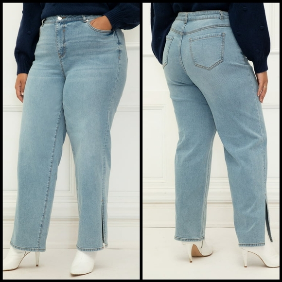 Final Price NWT Eloquii Straight Leg Jeans With Slit in Light Wash - Picture 2 of 14
